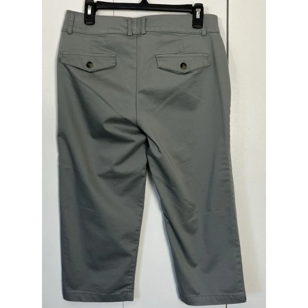 DOCKERS Womens Gray Capri Pants Size  8 - Picture 5 of 5
